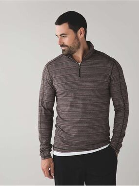 Lululemon Surge Warm 1/2 Zip size XL